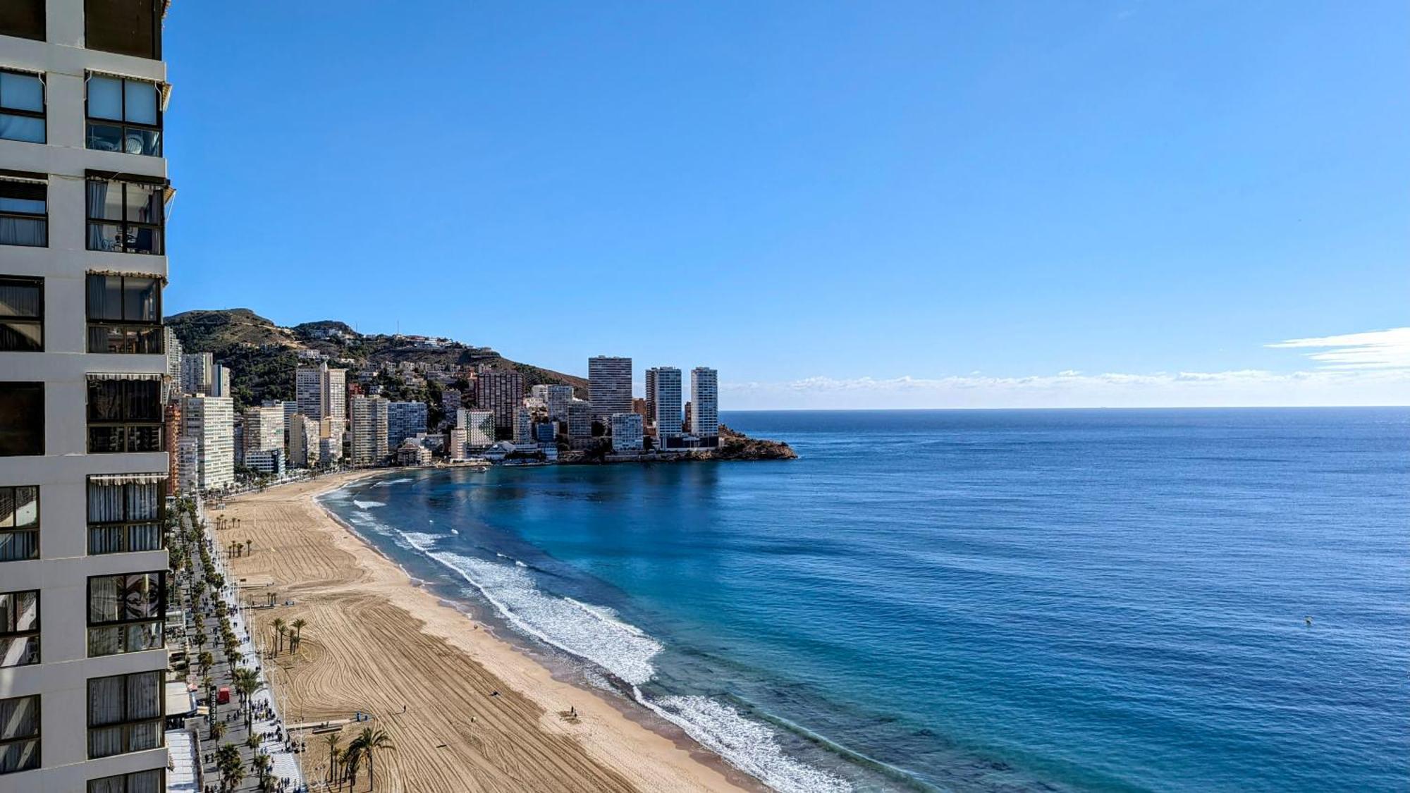 בנידורם Las Arenas Sea Front Apartments מראה חיצוני תמונה