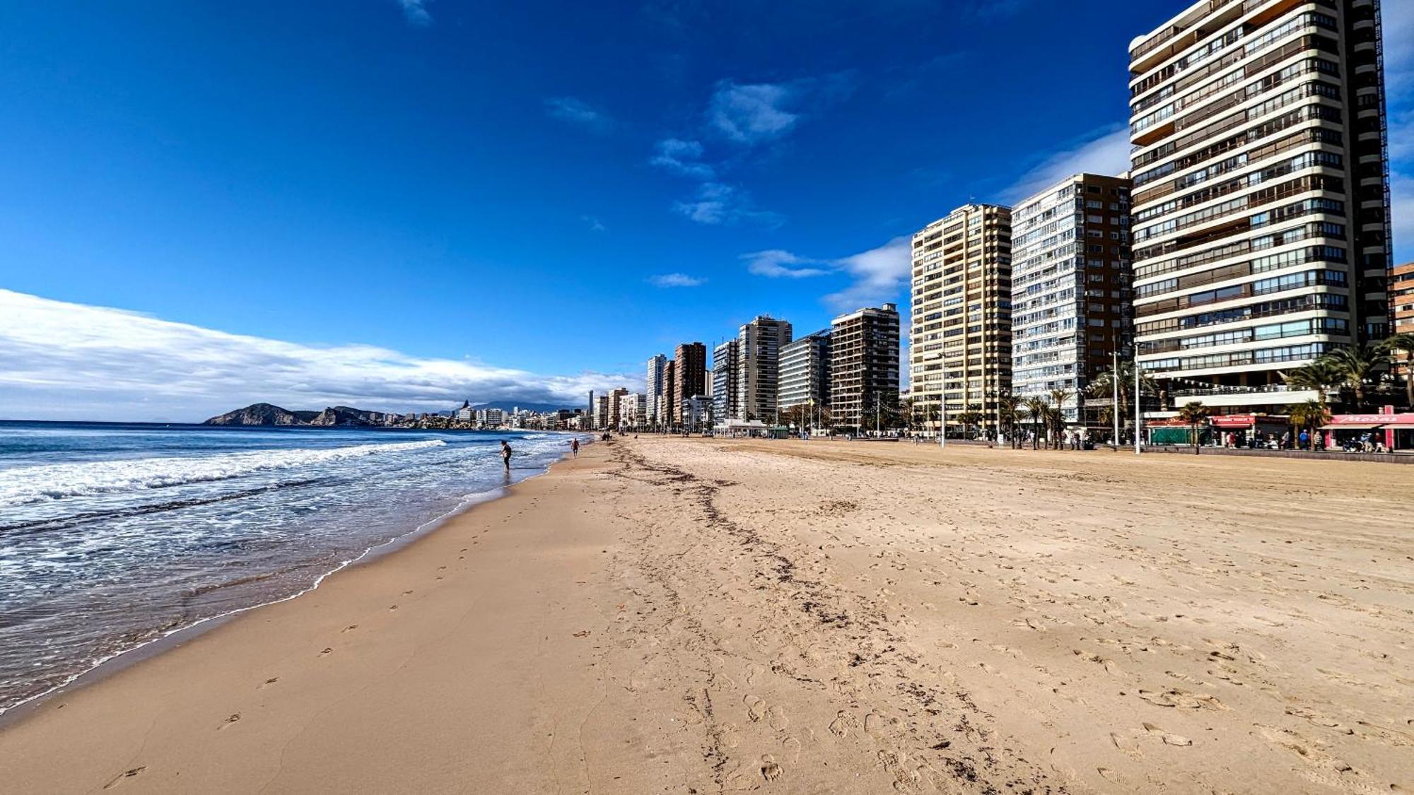 בנידורם Las Arenas Sea Front Apartments מראה חיצוני תמונה