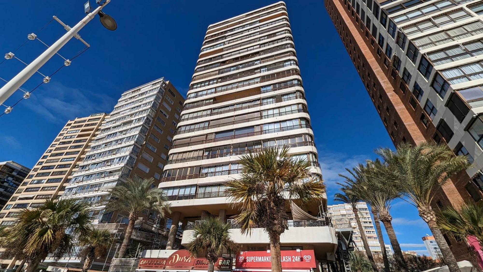 בנידורם Las Arenas Sea Front Apartments מראה חיצוני תמונה