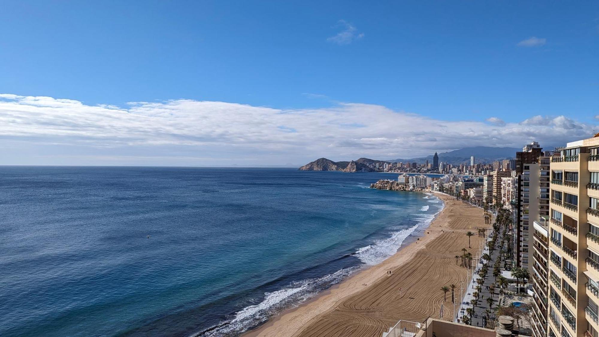 בנידורם Las Arenas Sea Front Apartments מראה חיצוני תמונה