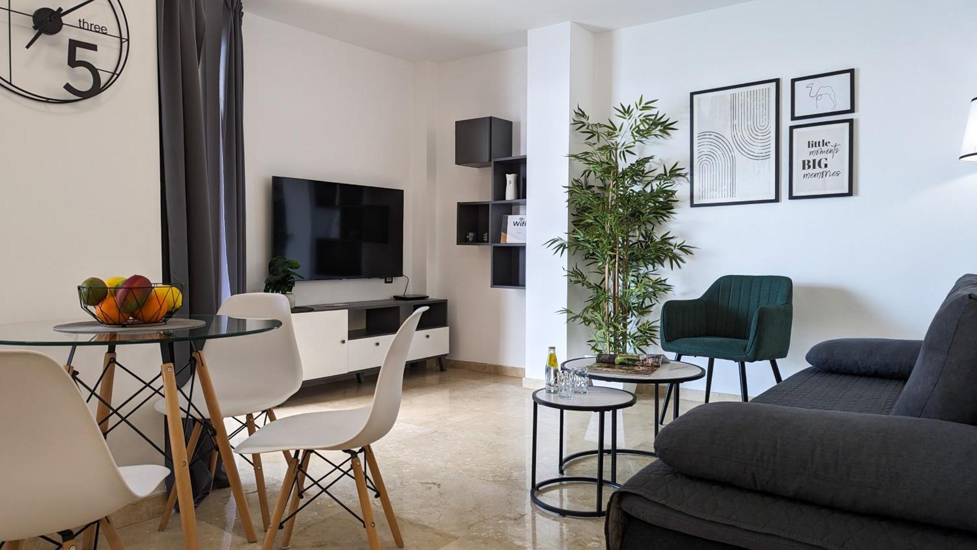 בנידורם Las Arenas Sea Front Apartments מראה חיצוני תמונה