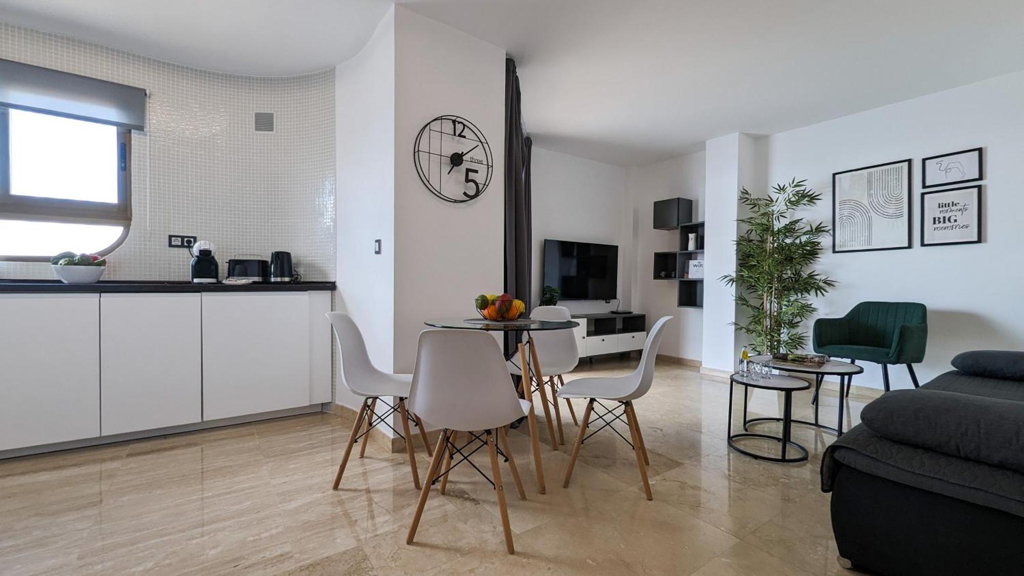 בנידורם Las Arenas Sea Front Apartments מראה חיצוני תמונה