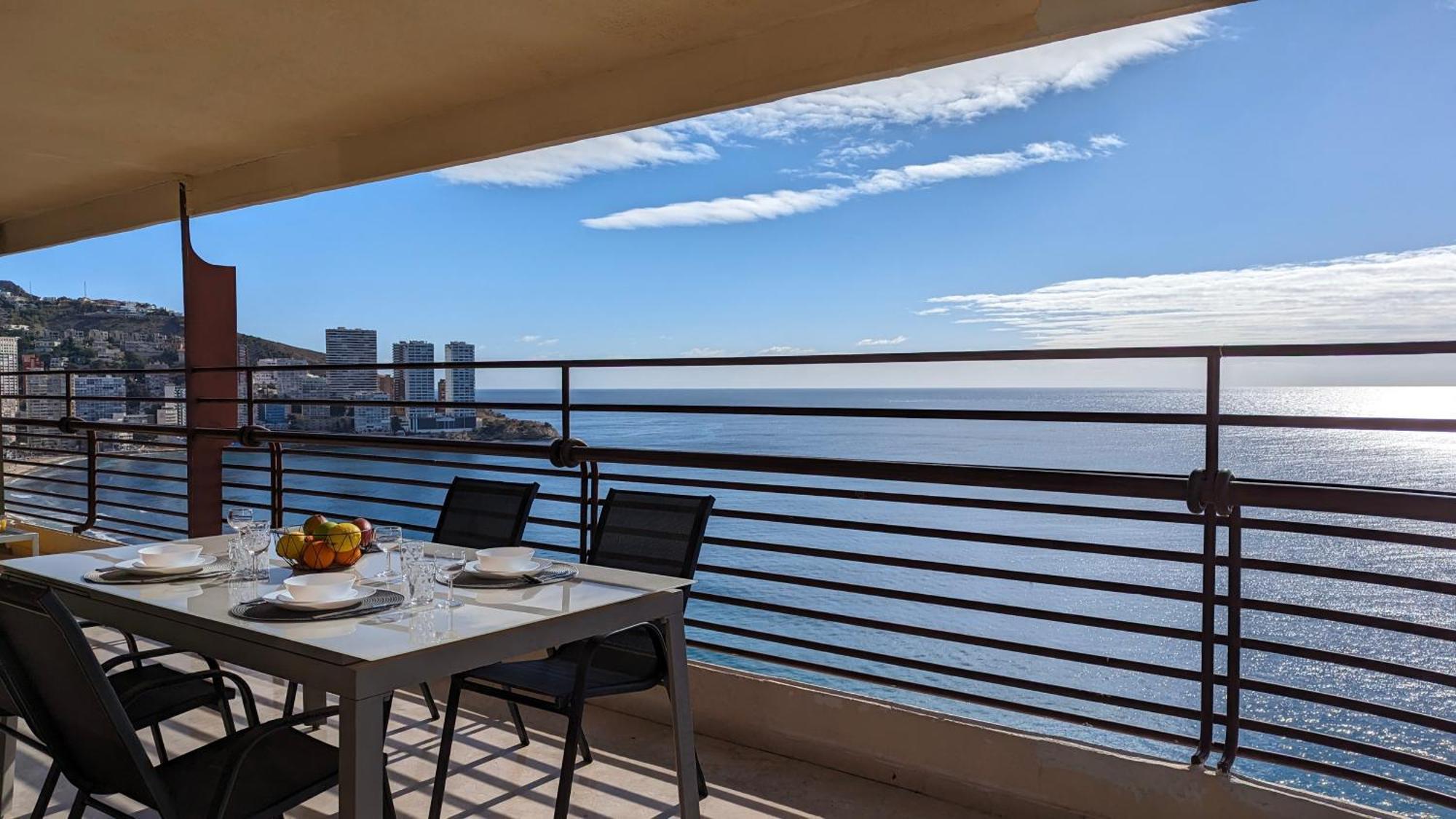 בנידורם Las Arenas Sea Front Apartments מראה חיצוני תמונה