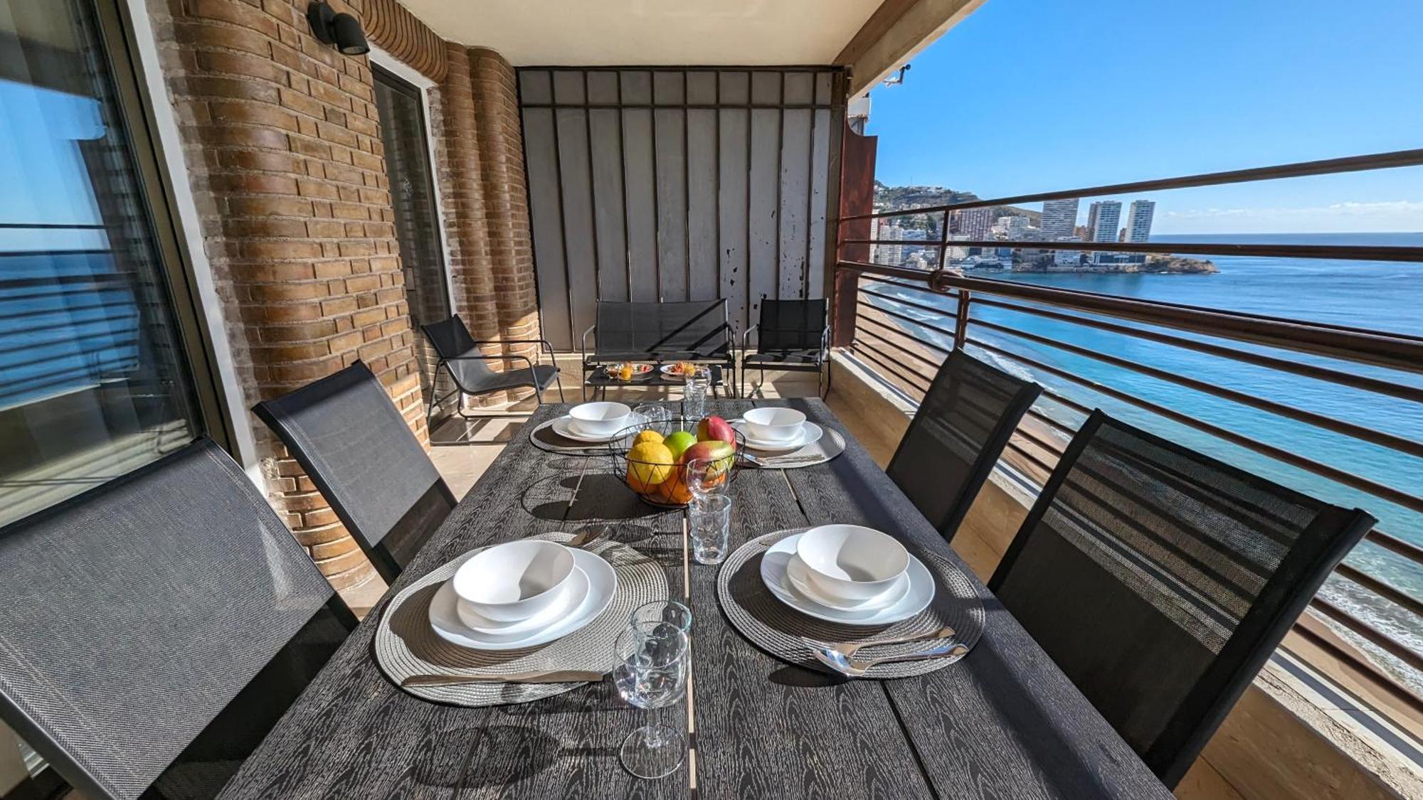 בנידורם Las Arenas Sea Front Apartments מראה חיצוני תמונה