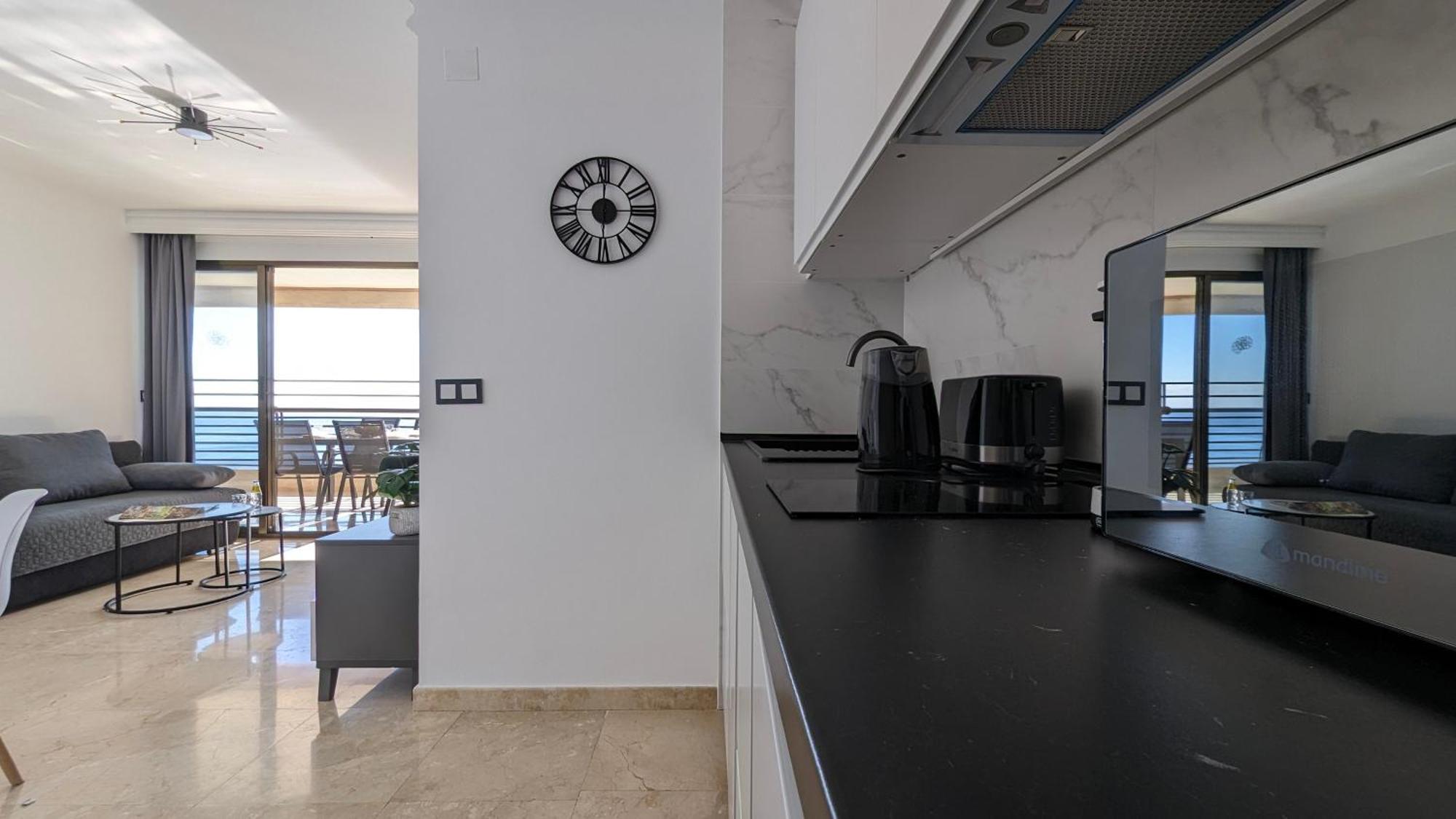בנידורם Las Arenas Sea Front Apartments מראה חיצוני תמונה